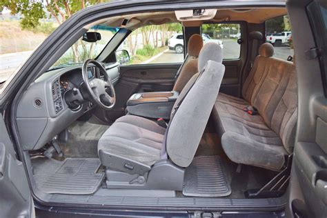 2003 Chevrolet Silverado 1500 for Sale in Hacienda Heights, CA - OfferUp