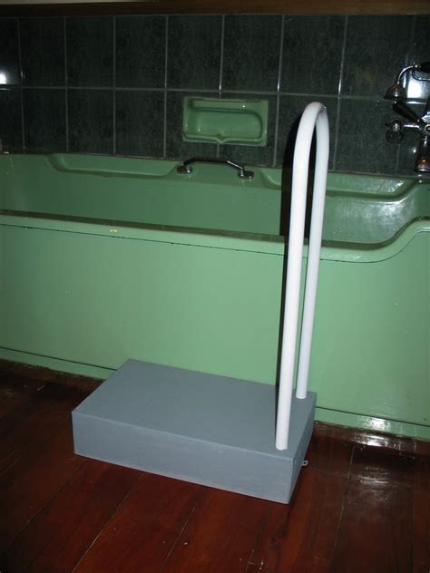 Bath Step with Support Rail - Carecraft