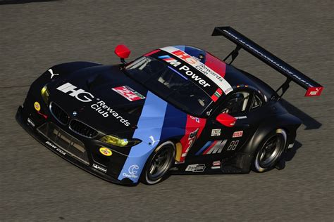 BMW Team RLL Qualifies 4th and 7th for 24-Hour Daytona Race - autoevolution