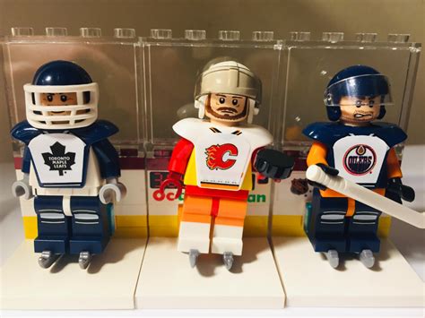 LEGO NHL hockey players & Rink displays | Nhl hockey players, Nhl gifts, Lego