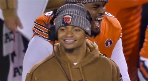 Justin Fields Trolled Bryce Young On Sidelines During TNF