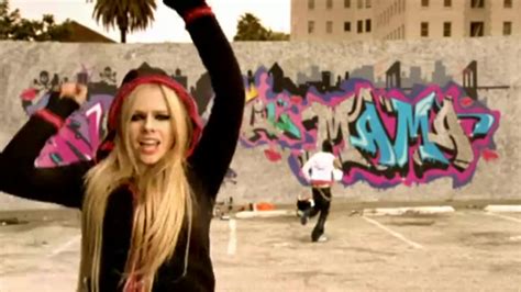 Girlfriend {Music Video} - Avril Lavigne Photo (38794341) - Fanpop