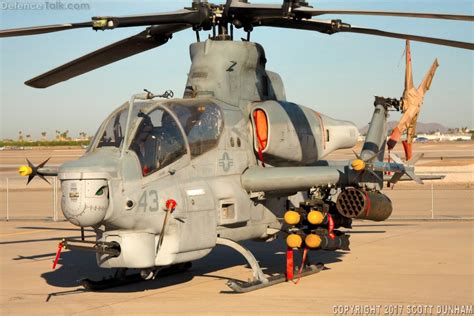 USMC AH-1Z Viper Helicopter Gunship | Defence Forum & Military Photos - DefenceTalk