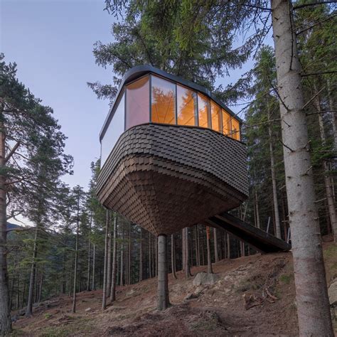 Treehouse Hotel 'Woodnest' in Norway