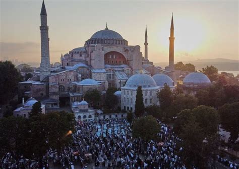 After earthquake, Istanbul gripped by fear that bigger disaster awaits ...