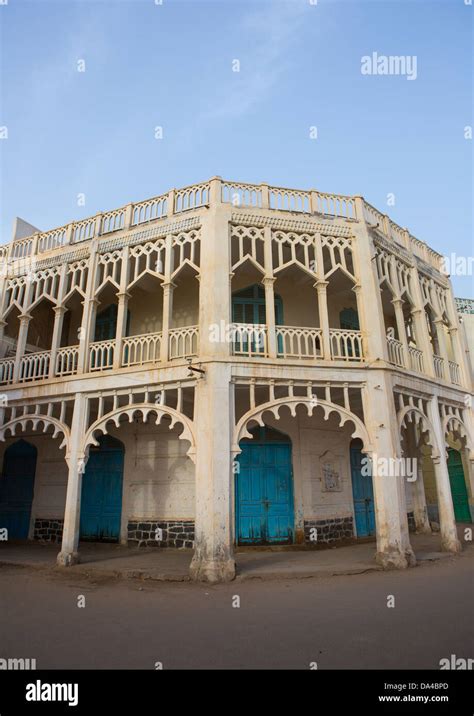 Colonial building massawa eritrea hi-res stock photography and images ...