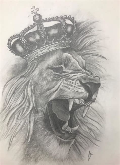 Roaring Lion With Crown