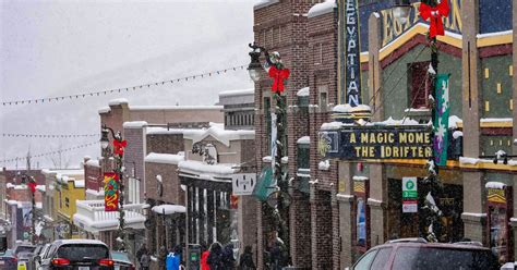 Ticket buyers complain about Sundance Film Festival’s no-refunds policy ...