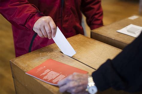 Gli svizzeri votano contro un'economia sostenibile - LifeGate