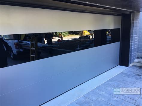 Modern Garage Doors - Centauri Garage Doors | Modern, Smooth, Frameless Glass Garage Doors