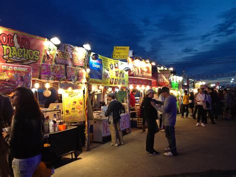 Christmas in a Cup : Richmond Night Market