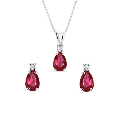 Ruby and Diamond White Gold Jewelry Set | KLENOTA