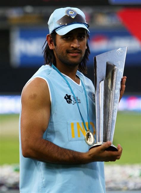 Ms Dhoni World Cup 2011 Wallpapers