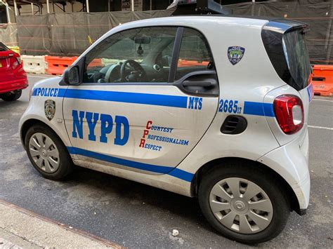 NYPD Smart Car | Nypd, Smart car, Police