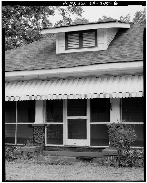 Presidential History Lover : Jimmy Carter in plains - Boyhood home