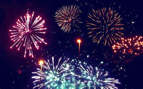 [41+] Fireworks New Year Wallpapers | WallpaperSafari