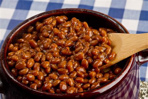 Homemade Baked Beans Recipe for the Slow Cooker