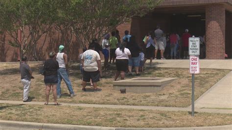 Fort Worth ISD: 9 schools without A/C or internet Friday | wfaa.com