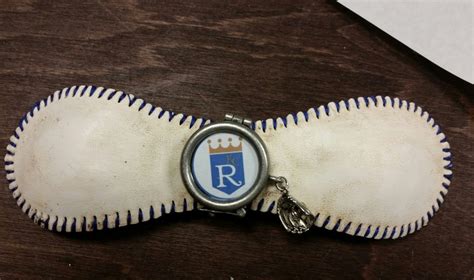 How to Make a Baseball Bracelet