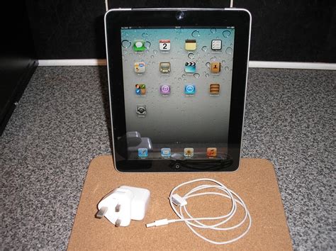 apple ipad 1st generation 64gb Outside Black Country Region, Wolverhampton