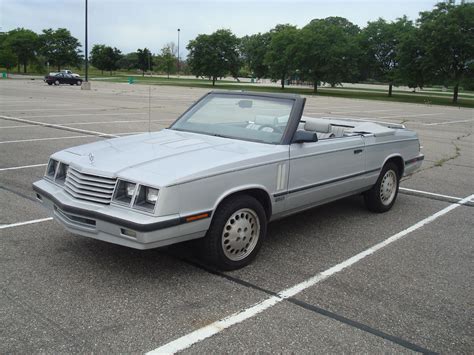 1986 Dodge 600 - Information and photos - MOMENTcar