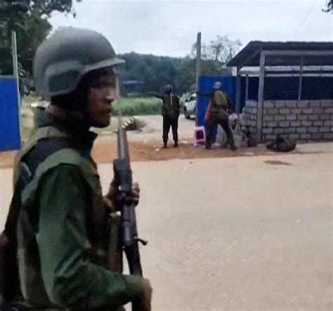 Ethnic alliance launches offensive on junta in eastern Myanmar — Radio ...