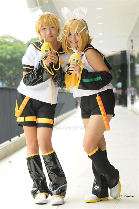 Cosplay-Rin n Len Kagamine by tanlin on DeviantArt