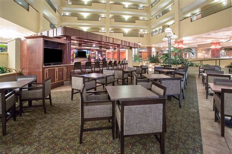 HOTEL TOPEKA AT CITY CENTER - Reviews & Price Comparison (KS) - Tripadvisor