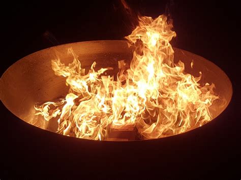 Huge steel fire pit / fire bowl 100cm massive bowl / water bowl | eBay | Fire bowls, Steel fire ...