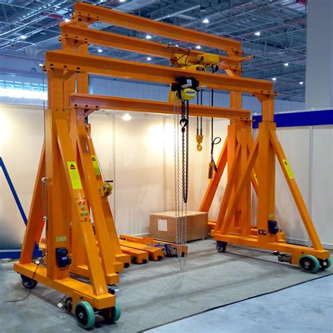 1 Ton one Frame Portable Gantry Crane , Movable Gantry Crane With Chain ...