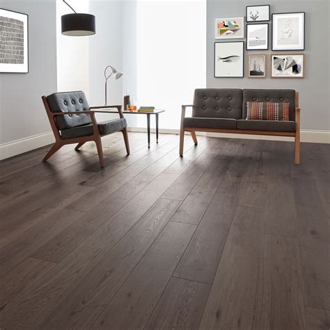 Dark Wood Floors: Style Tips | Woodpecker Flooring