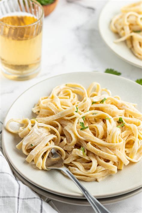 Fettuccine Alfredo - Recipe Girl®