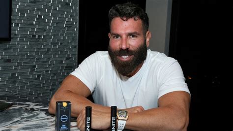 Dan Bilzerian Pets - Celebrity Pets