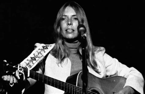 10 Best Joni Mitchell Songs of All Time - Singersroom.com