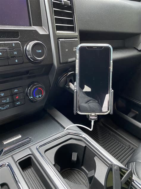 Best Cell Phone holder for the F150 - Page 25 - Ford F150 Forum ...