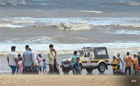 120 Guards To Be Deployed At Mumbai Beaches After 4 Boys Drown To Death ...