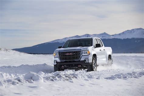 GMC Canyon Crew Cab Specs & Photos - 2014, 2015, 2016, 2017, 2018, 2019 ...