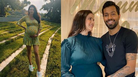 Hardik Pandya shares dreamy "Family" photo with wife Natasa Stankovic and their pets