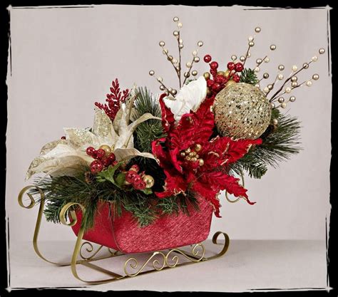 sleigh flower arrangement | Custom Made Christmas Sleigh Arrangeme ...