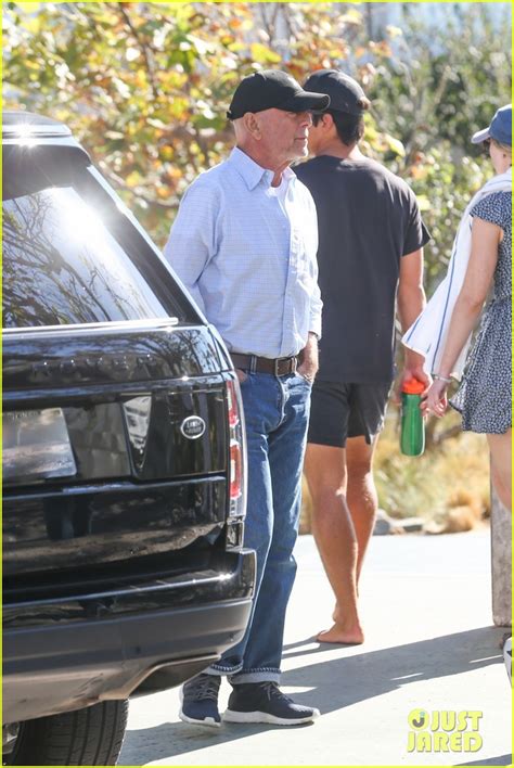 Photo: bruce willis meets up with friends for breakfast santa monica 23 | Photo 4844059 | Just Jared