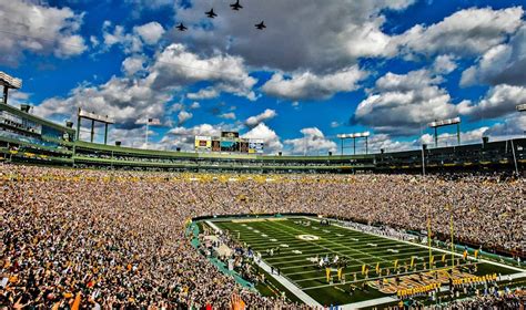 Green Bay Packers - Stadium Dude