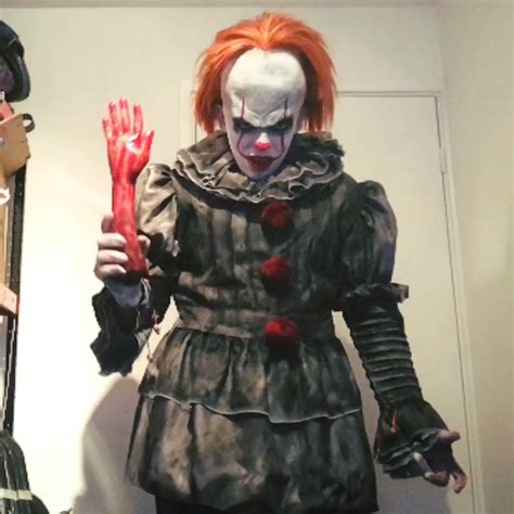 My Pennywise Cosplay. : r/stephenking