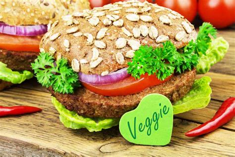 10 Best Vegan Burger Brands & Recipes - Delicious Treat Sans the Meat