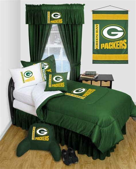 Greenbay Packers | Green bay packers bedroom, Guest room bed, Sports ...