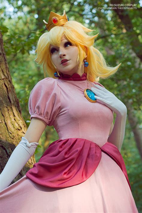 Peachy-Cosplay | DeviantArt