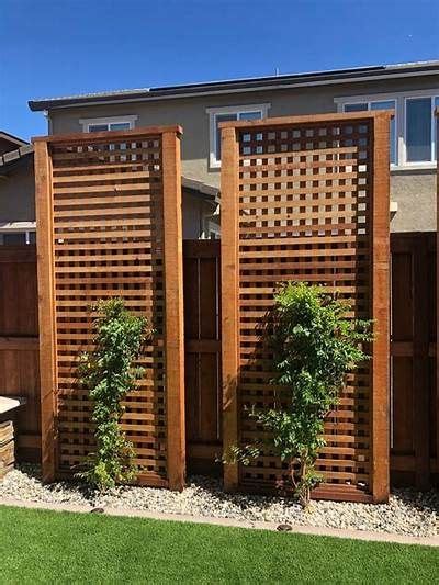 Lattice Fence Panels for Outdoor Decoration