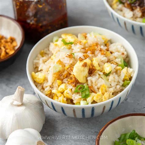 Garlic Egg Fried Rice (Sinangag) - Riverten Kitchen