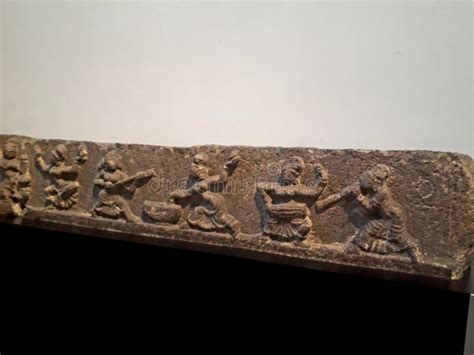 Exhibits at Indian Museum in Kolkata Editorial Image - Image of ancient ...