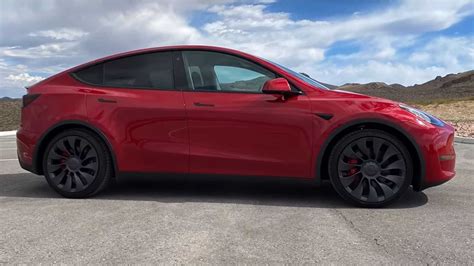 Tesla Model Y Red Tesla Recalls Model Y Model X For Two Separate 44800 ...