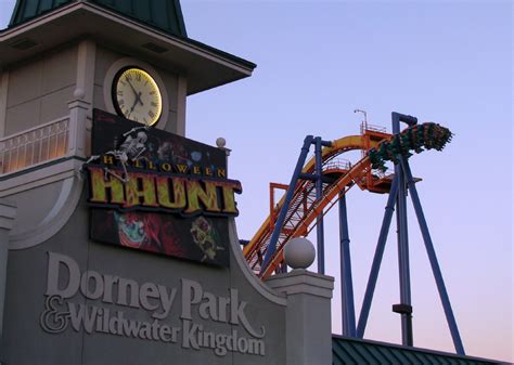 NewsPlusNotes: All Your Fear Is Here: Dorney Park Haunt 2010